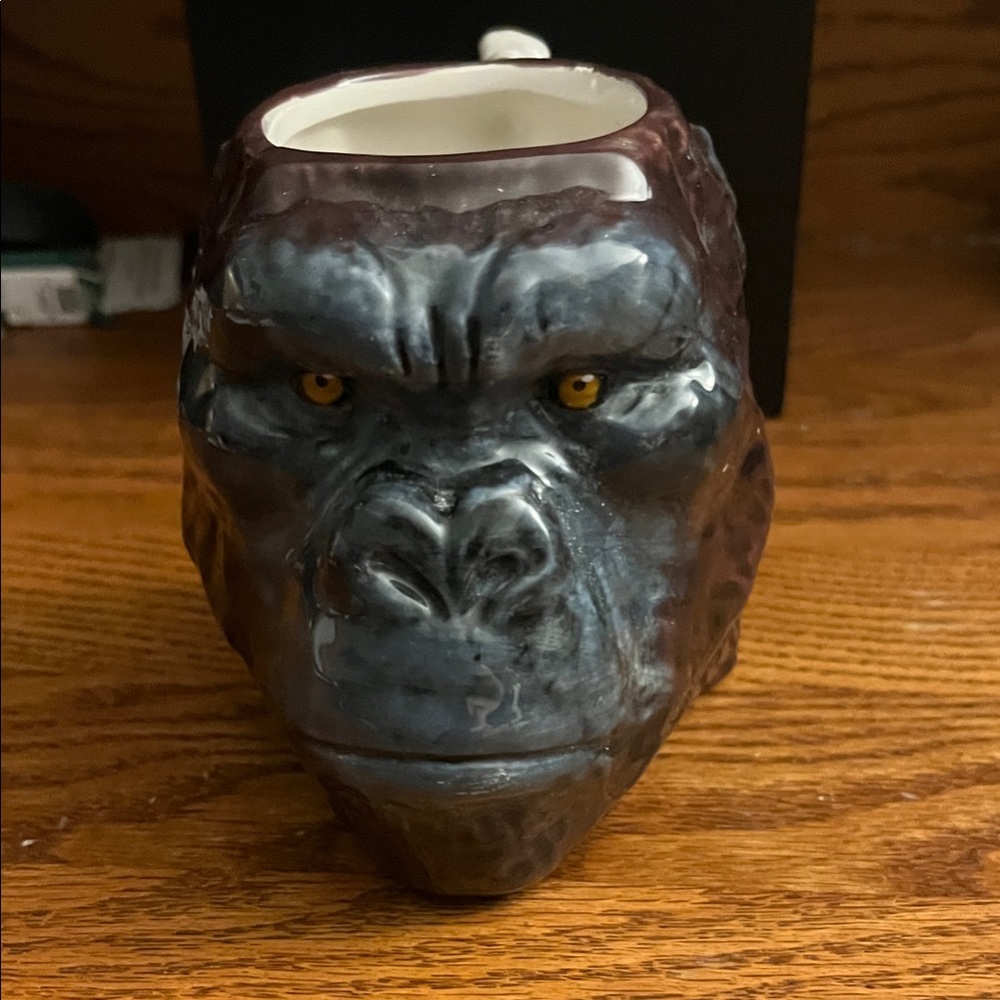 Gorilla Face Ceramic Mug - Black and Brown